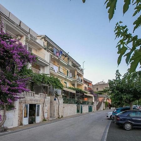 Apartment By The Sea Podgora Buitenkant foto