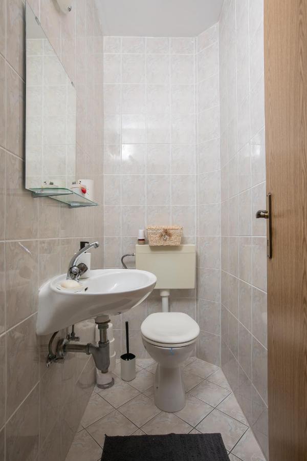 Apartment By The Sea Podgora Buitenkant foto