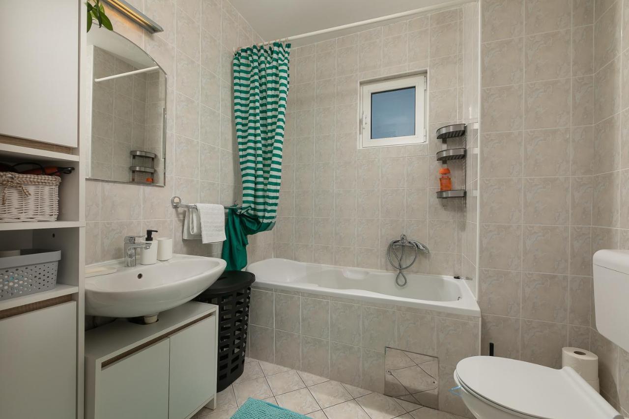 Apartment By The Sea Podgora Buitenkant foto