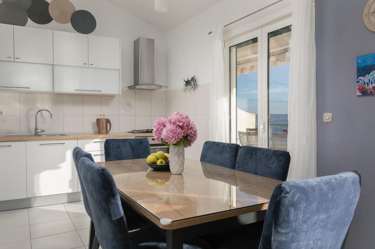 Apartment By The Sea Podgora Buitenkant foto