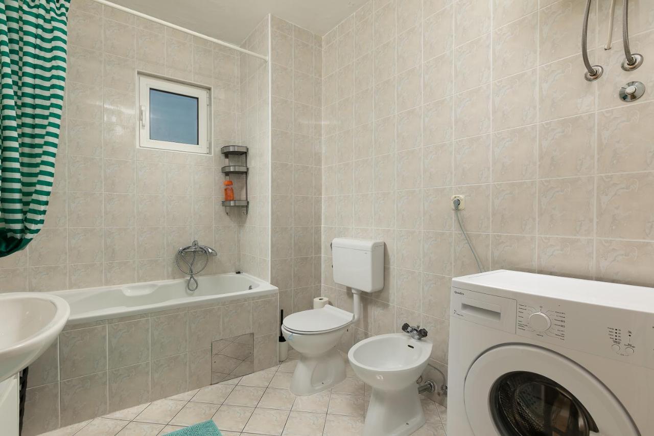 Apartment By The Sea Podgora Buitenkant foto