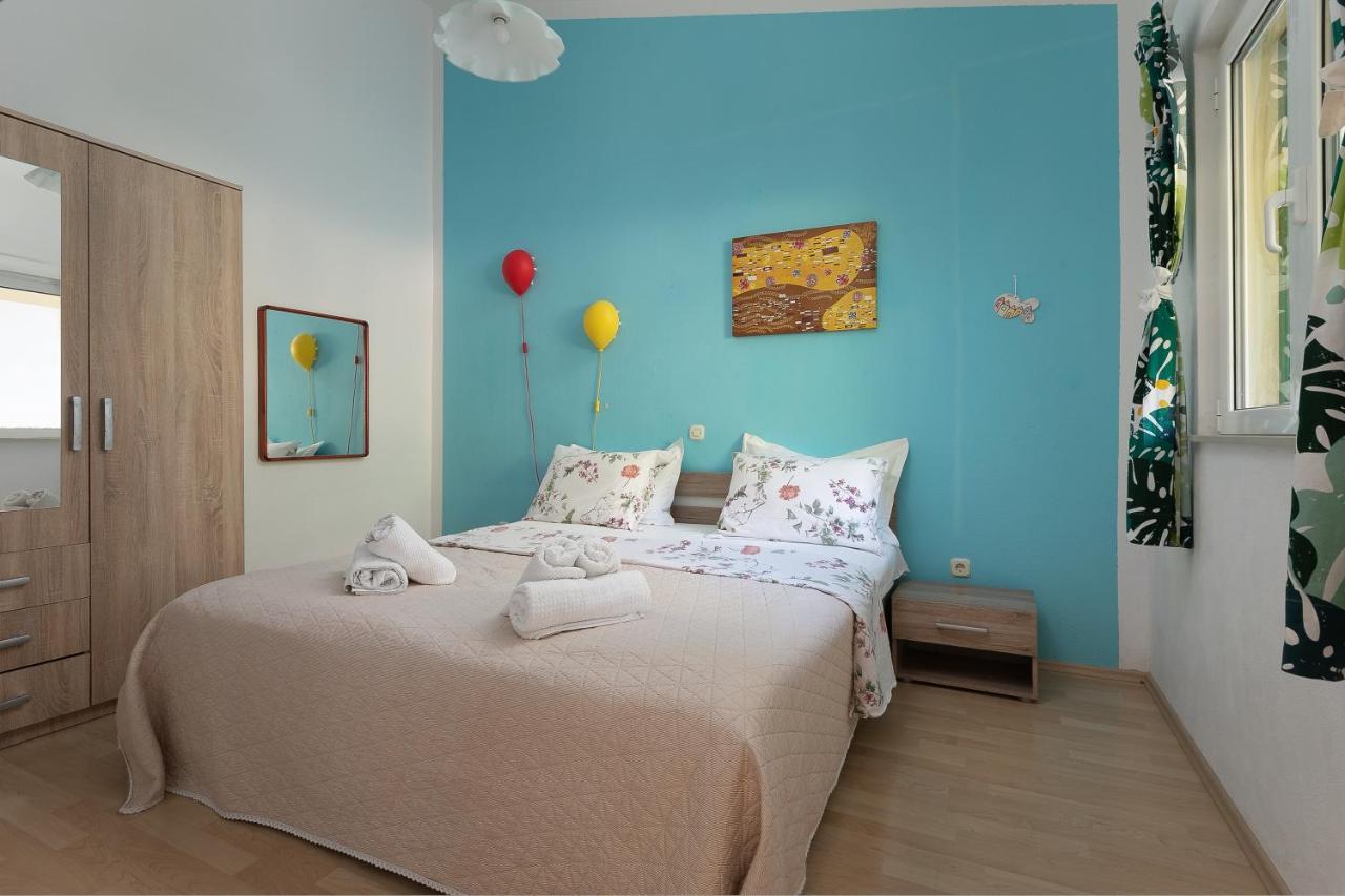 Apartment By The Sea Podgora Buitenkant foto